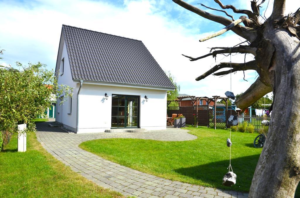 Ferienhaus Luett Eiland Polchow 外观 照片